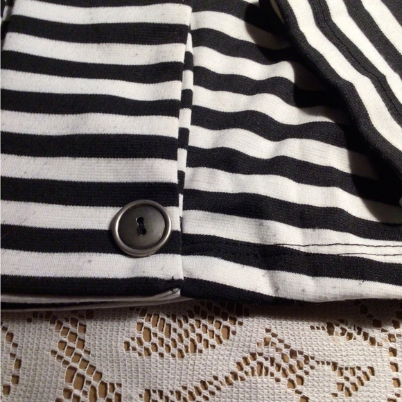 FOREVER 21 STRIPE JACKET - Picture 8 of 15